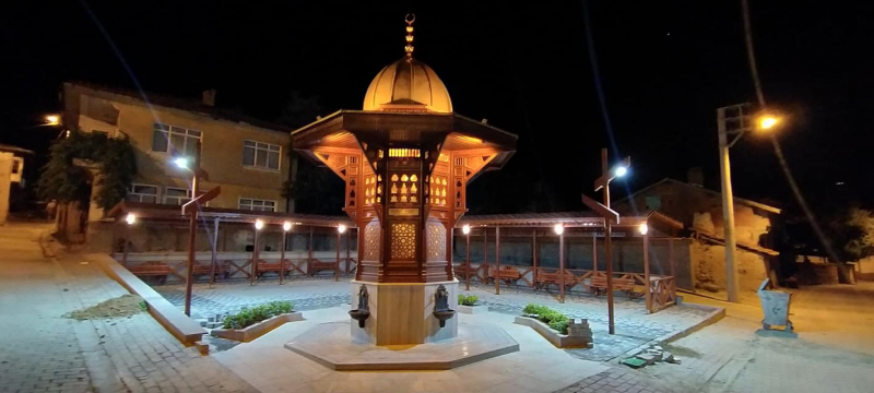 Merkez Mahallesi Cami Önü Peyzaj çalışması Tamamlandı